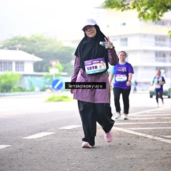 Runner Photo 8361150