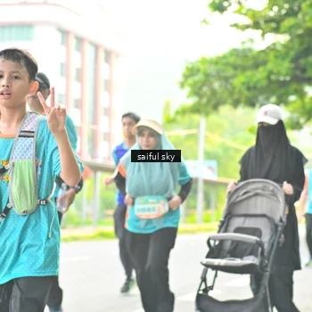 Runner Photo 8361165