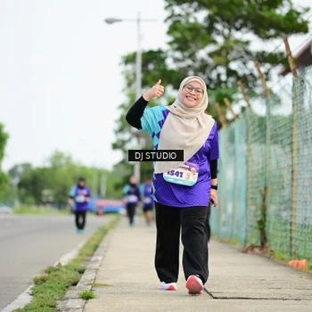 Runner Photo 8361234