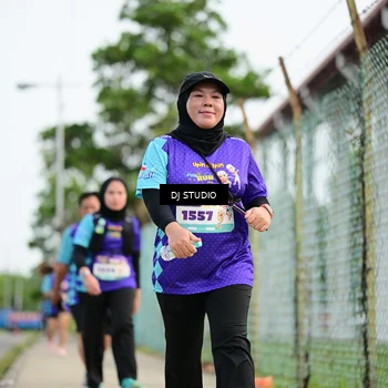 Runner Photo 8361293