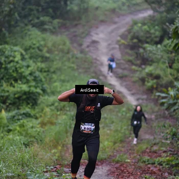 Runner Photo 8361343