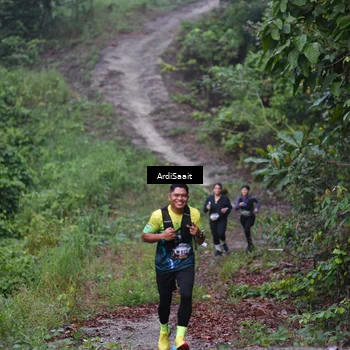 Runner Photo 8361476