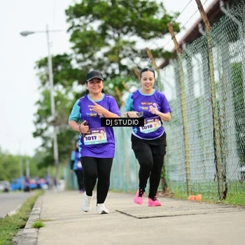 Runner Photo 8361499