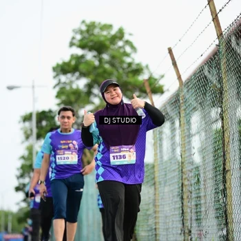 Runner Photo 8361583