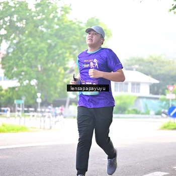 Runner Photo 8361600