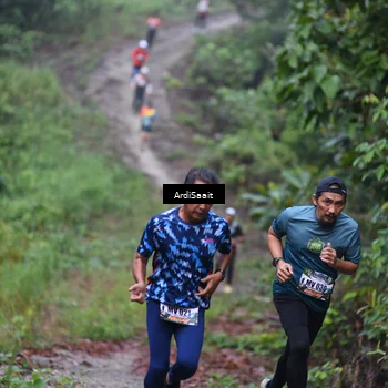 Runner Photo 8361899