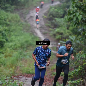 Runner Photo 8361900