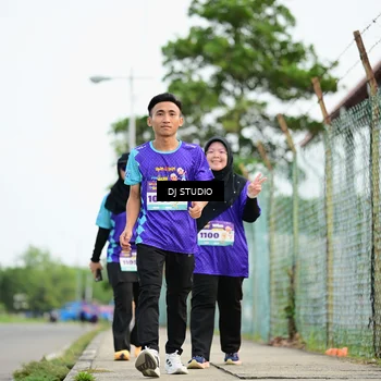 Runner Photo 8361914