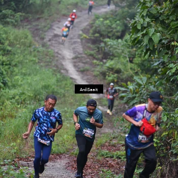Runner Photo 8361930