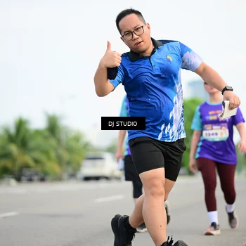 Runner Photo 8361978