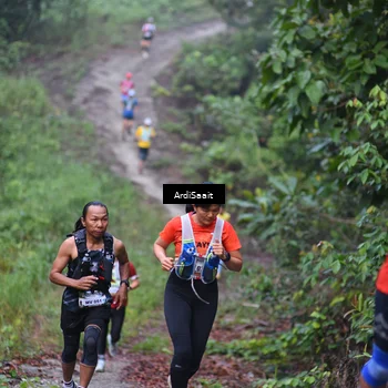 Runner Photo 8362024