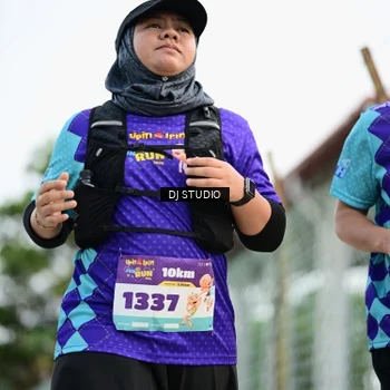 Runner Photo 8362056