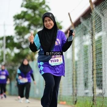 Runner Photo 8362176