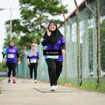 Runner Photo 8362195
