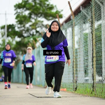 Runner Photo 8362200