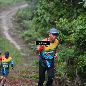 Runner Photo 8362330