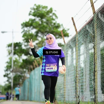 Runner Photo 8362355