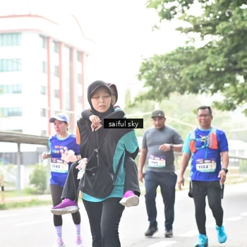 Runner Photo 8362427