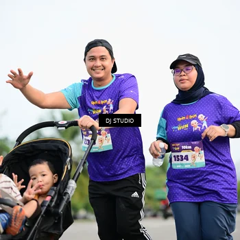 Runner Photo 8362556