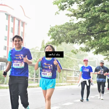 Runner Photo 8362633
