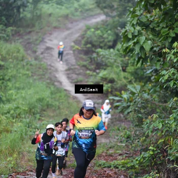 Runner Photo 8362665