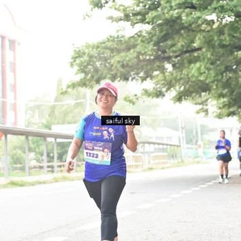 Runner Photo 8362673