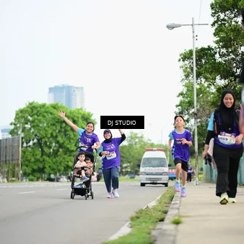 Runner Photo 8362699