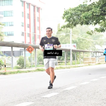 Runner Photo 8362715