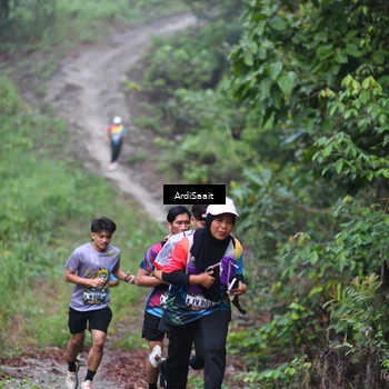 Runner Photo 8362718