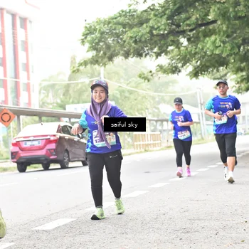 Runner Photo 8362722