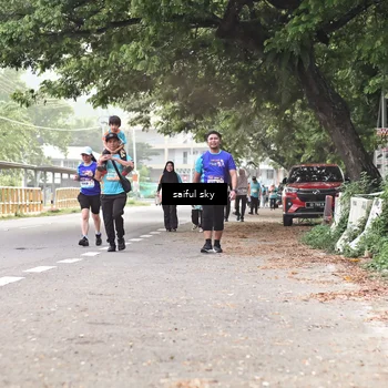 Runner Photo 8362737