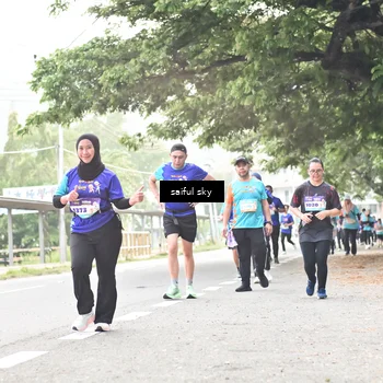 Runner Photo 8362761