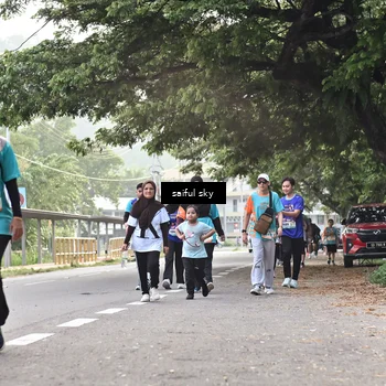 Runner Photo 8362774