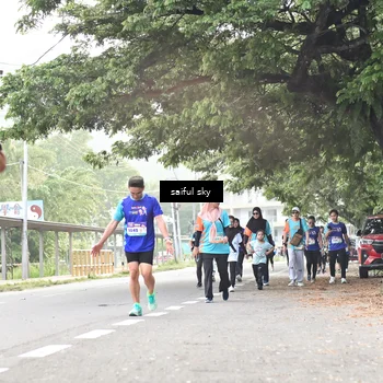 Runner Photo 8362775