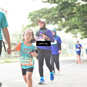 Runner Photo 8362909