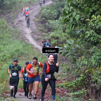 Runner Photo 8363004