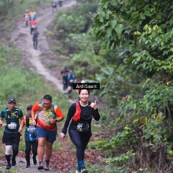Runner Photo 8363011