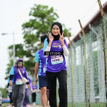 Runner Photo 8363012