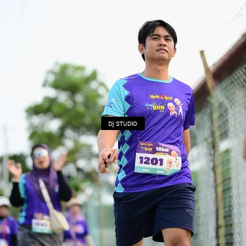 Runner Photo 8363023