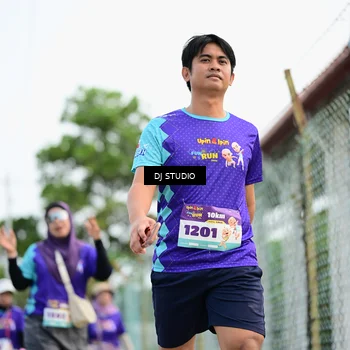 Runner Photo 8363024