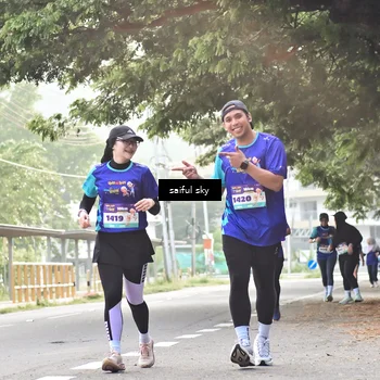 Runner Photo 8363034