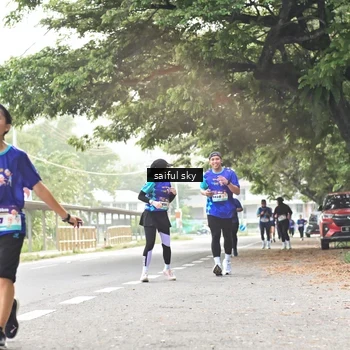 Runner Photo 8363050