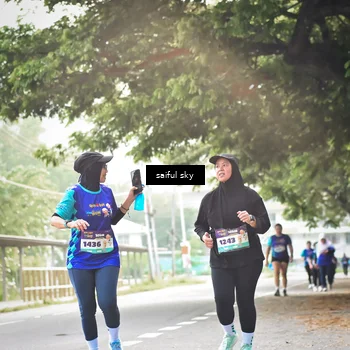 Runner Photo 8363052