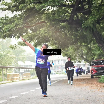 Runner Photo 8363056