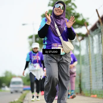 Runner Photo 8363062