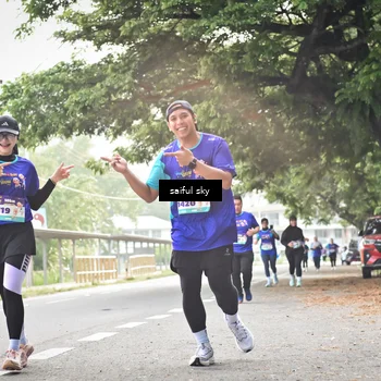 Runner Photo 8363068