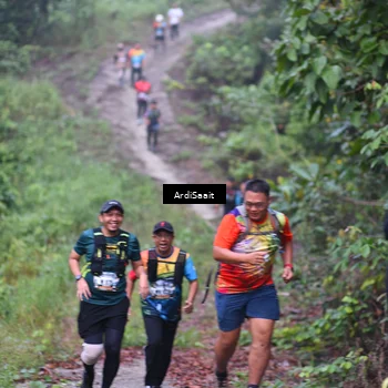 Runner Photo 8363072