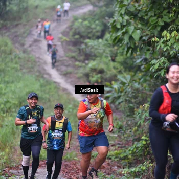 Runner Photo 8363076