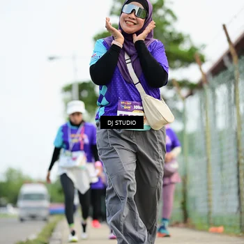 Runner Photo 8363077