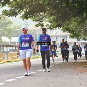 Runner Photo 8363127